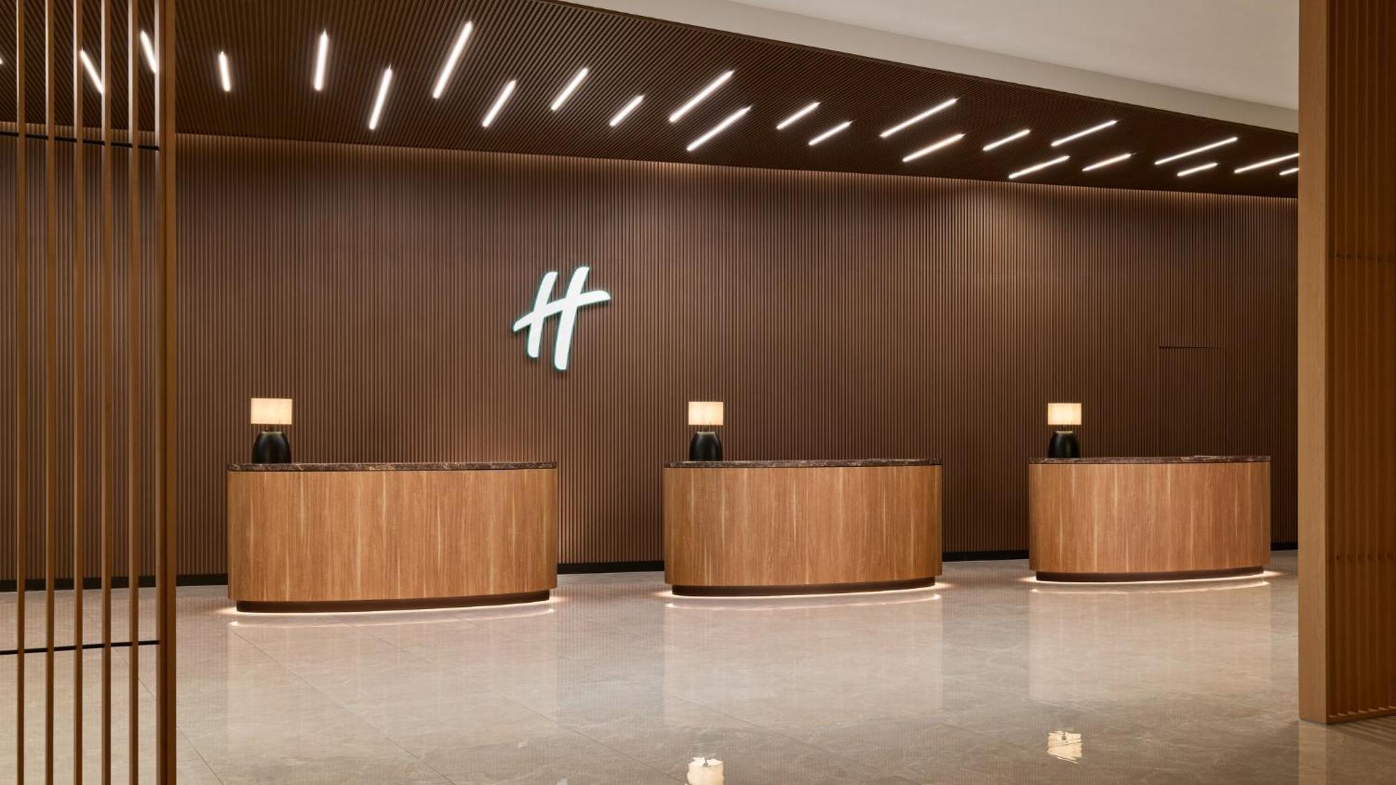 Holiday Inn & Suites Penang Prai By Ihg Bukit Mertajam Extérieur photo