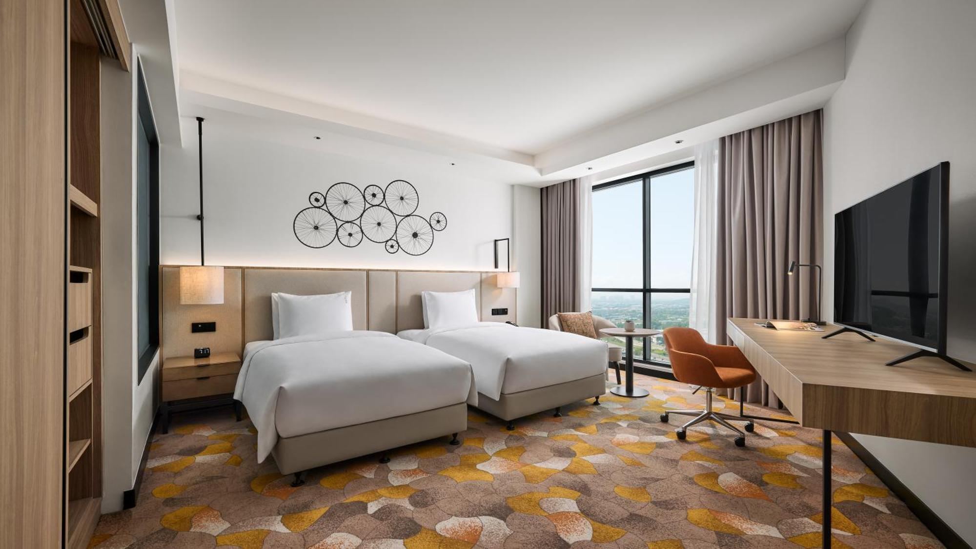 Holiday Inn & Suites Penang Prai By Ihg Bukit Mertajam Extérieur photo